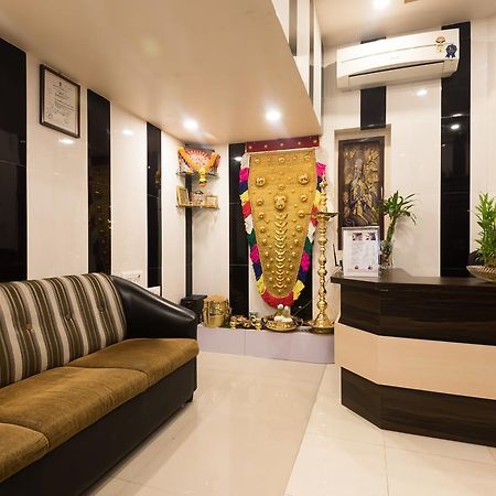 Hotel Khandesh Residency 潘韦尔 外观 照片